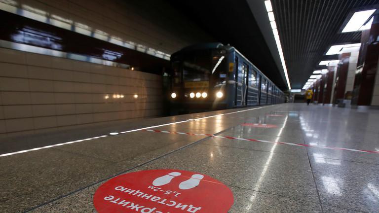 Hy sinh thân mình cứu người tự tử trong ga tàu điện ngầm Nga