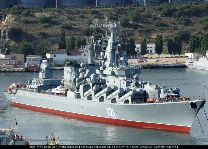 Siêu tuần dương hạm Moskva của Nga tỏa sáng sau đại tu