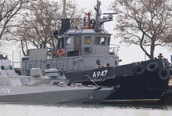 Nga thả 3 tàu chiến của Ukraine