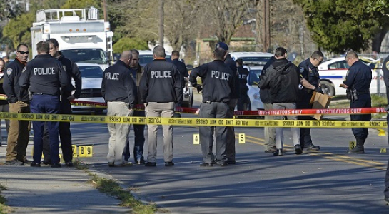 Tay súng giết chết 3 cảnh sát từng là thủy quân lục chiến Mỹ