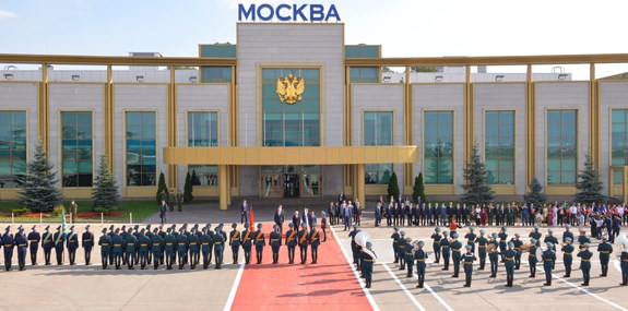 Tin ảnh: Lễ tiễn Tổng Bí Thư Nguyễn Phú Trọng và Đoàn đại biểu cấp cao VN tại sân bay Vnukovo