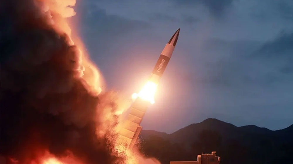 Tên lửa của Triều Tiên được phóng từ tàu ngầm, bay xa 350 km