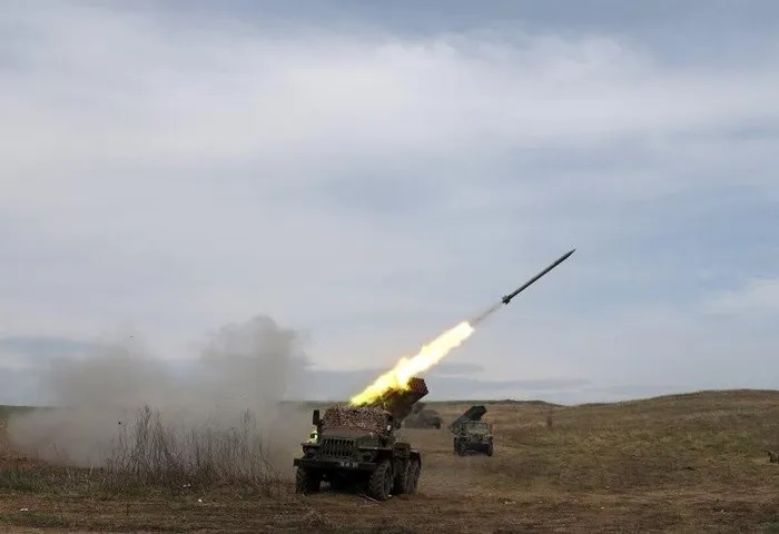 Lo 'phản ứng nguy hiểm' từ Nga, Mỹ phản đối chuyển giao tên lửa tầm xa cho Ukraine