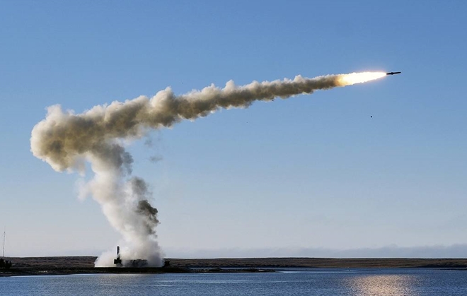 Mỹ đưa tàu đến Biển Đen, Nga lập tức phóng tên lửa diệt hạm
