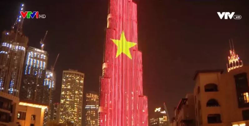 Quốc kỳ Việt Nam tung bay tại Dubai
