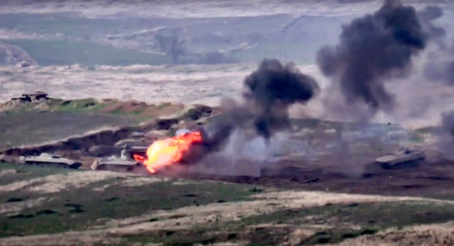 Armenia tuyên bố bắn hạ nhiều xe tăng, trực thăng quân sự của Azerbaijan