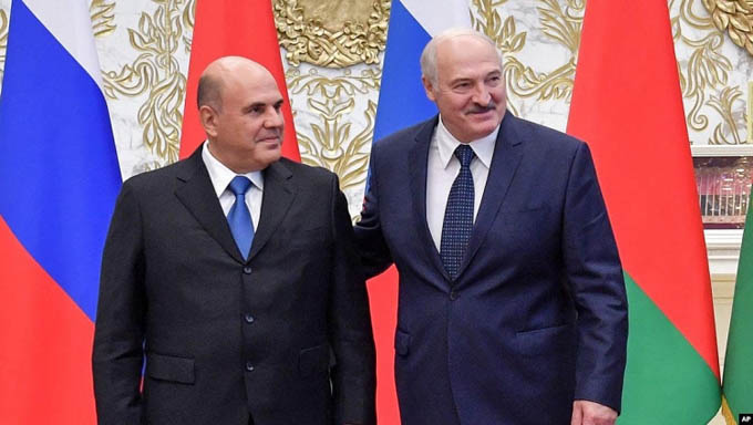 Thủ tướng Nga mang đến điều gì cho Belarus
