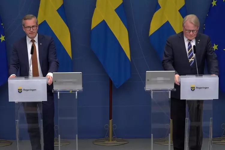 Thụy Điển cấp vũ khí cho Ukraine