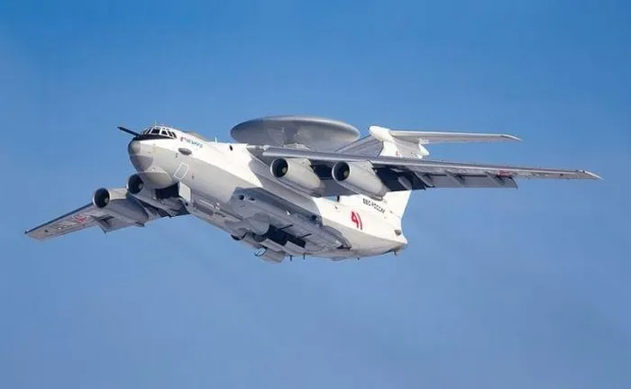 Tính toán của Nga khi phối hợp ''radar bay'' Beriev A-50 và hệ thống S-400
