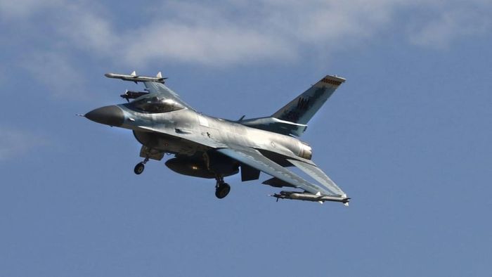 Phản ứng của Nga khi Mỹ đảo ngược lập trường cung cấp F-16 cho Ukraine