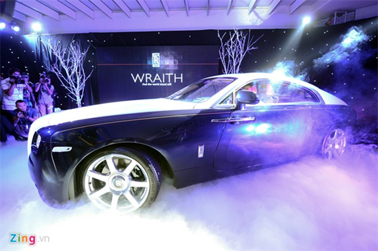 Ảnh chi tiết Rolls-Royce Wraith hơn 18 tỷ ở Việt Nam