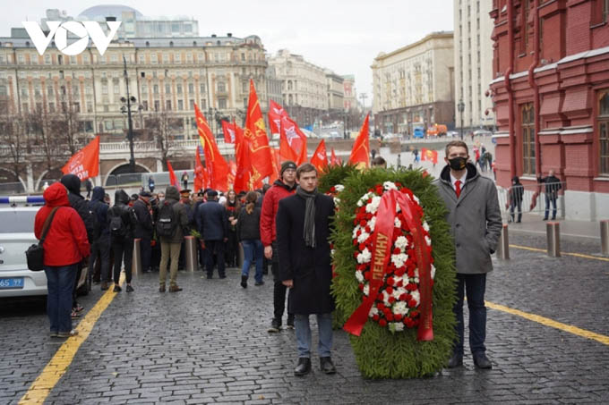 Kỷ niệm 103 năm thành lập Đoàn TNCS Lenin tại Nga