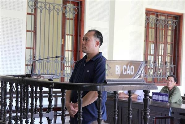 Bỏ tiền sang Đức, 'bỏ rơi' bơ vơ ở Nga