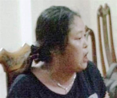 NÓNG: Bắt giữ nữ quái Hà Tĩnh “ôm” cả ngàn sổ đỏ..., đựng chật cứng hàng chục bao tải