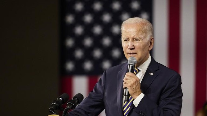 New York Times: Tuổi tác của ông Biden trở thành ''vấn đề'' đối với Nhà Trắng