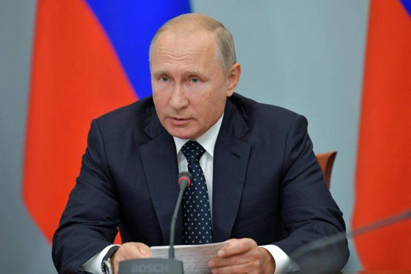 Tổng thống Putin: Moscow có thể cấp hộ chiếu Nga cho tất cả người dân Ukraine