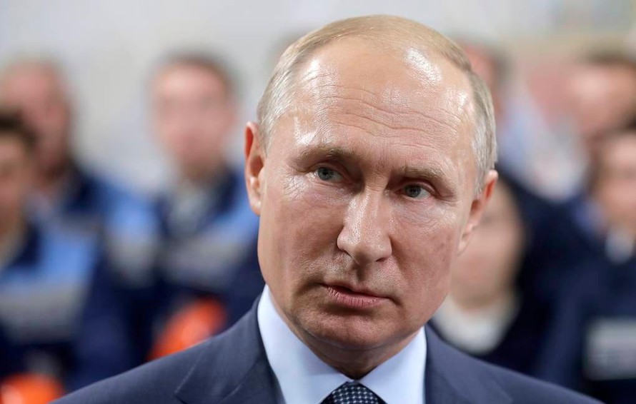Nhiều nhân viên cấp dưới mắc COVID-19, Tổng thống Nga Putin cân nhắc tự cách ly