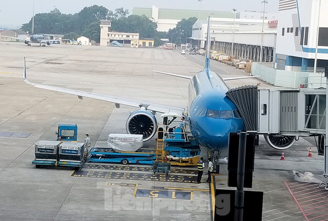 Nhân viên kỹ thuật máy bay bị sét đánh tử vong tại sân bay Nội Bài