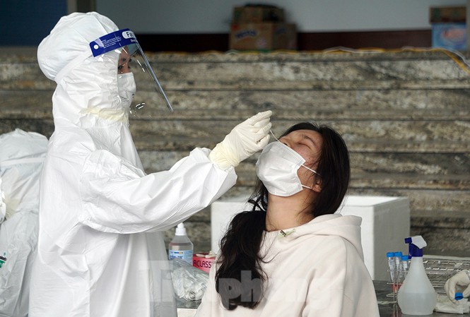 Một nữ sinh nghi dương tính SARS-CoV-2, TP Hải Dương phong toả 9 hộ dân