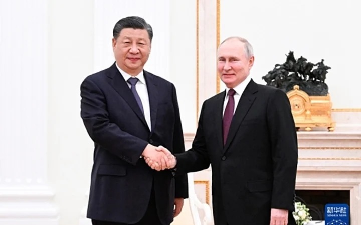 Trung Quốc sẵn sàng đẩy mạnh hợp tác quân sự với Nga