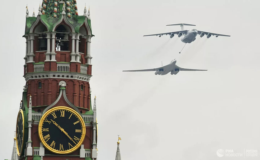 Lễ duyệt binh bị hoãn, máy bay Nga vẫn miệt mài diễn tập cho Ngày Chiến thắng
