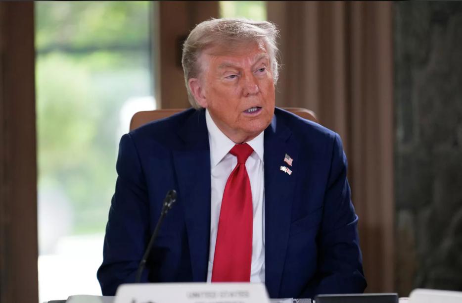 'Số phận trớ trêu'. Truyền thông bình phẩm món quà bất ngờ của ông Trump dành cho Tổng thống Putin