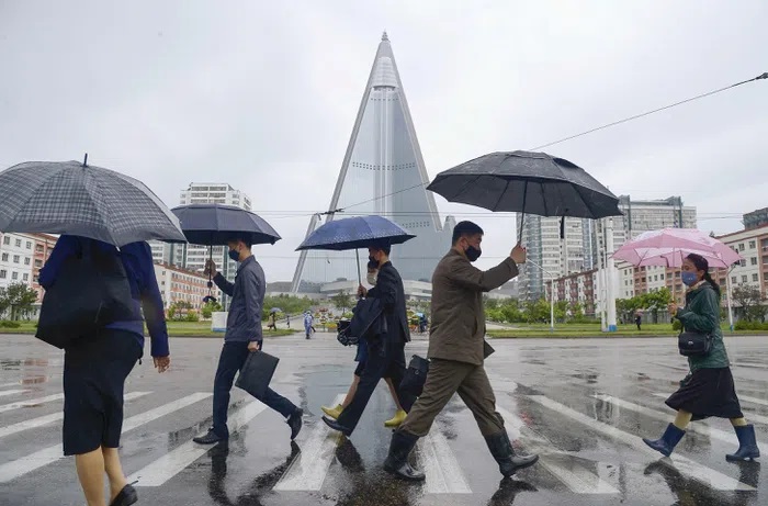 Trung Quốc tuyên bố sẵn sàng giúp đỡ Triều Tiên chống dịch