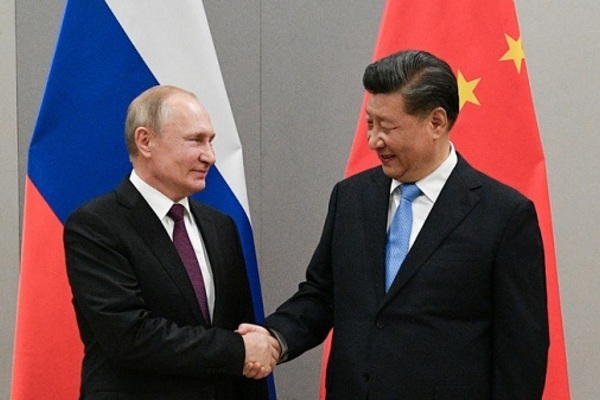 Nga sẽ làm gì trong cuộc đối đầu Mỹ - Trung?