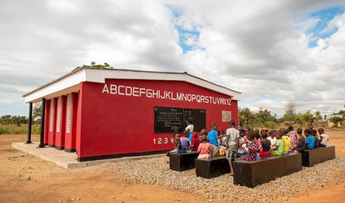 Nhà ở và trường học đầu tiên được xây dựng bằng công nghệ in 3D tại châu Phi