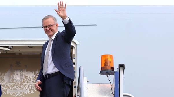 Thủ tướng Australia khởi động chuyến công du 'hat-trick', nêu điều kiện về cuộc gặp với lãnh đạo Trung Quốc