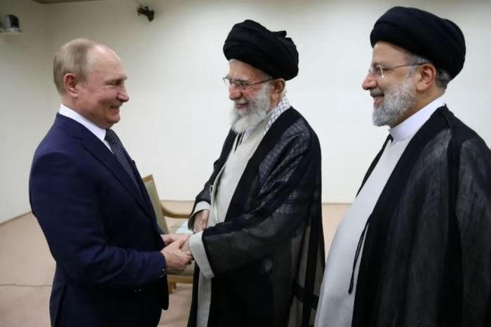 Nga trở thành nhà đầu tư số một tại Iran