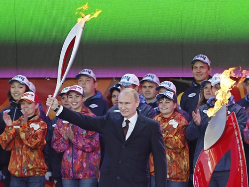 Người rước đuốc Olympic Sochi 2014 chết đột ngột