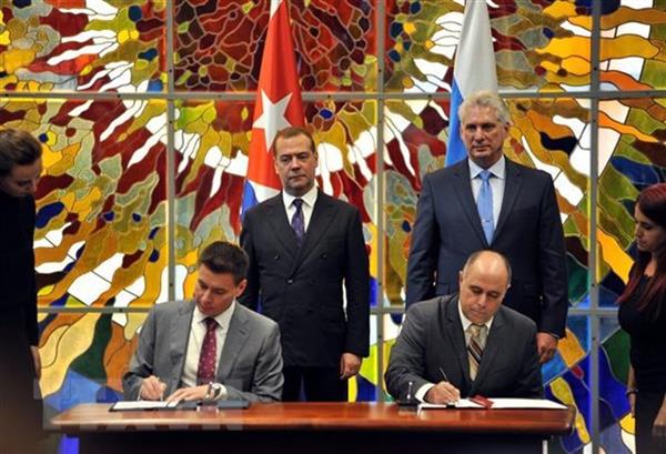 Cuba và Nga ký tám thỏa thuận tăng cường hợp tác song phương