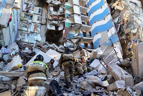Nga bác bỏ thông tin IS đứng sau vụ sập một phần tòa chung cư