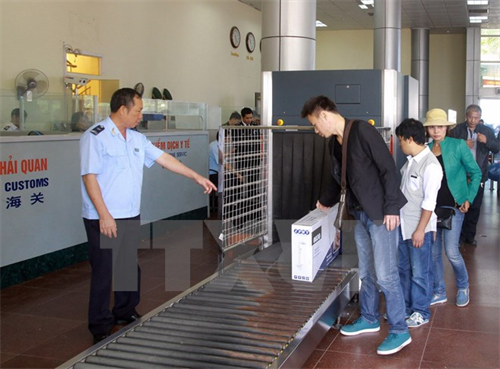 Xử phạt nghiêm hành vi giúp người khác ở lại nước ngoài trái phép