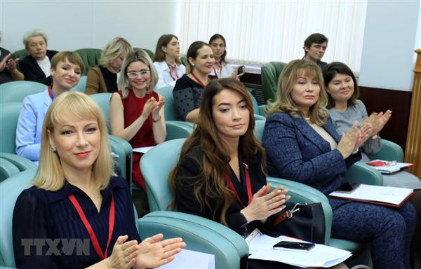 Phụ nữ Việt-Nga chung tay khẳng định vị thế và tiếng nói trong xã hội