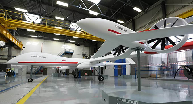 UAV phản lực của Nga sẽ được phóng ra theo từng đàn