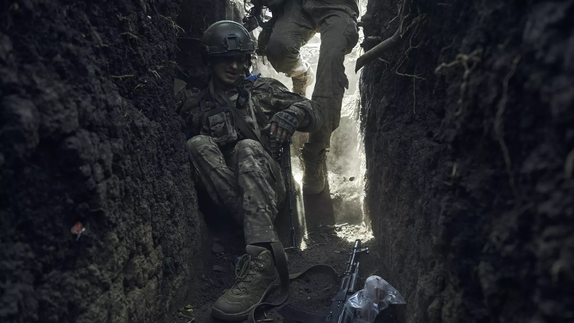 Lính đánh thuê Colombia cầu cứu được ''giải thoát'' khỏi Ukraina