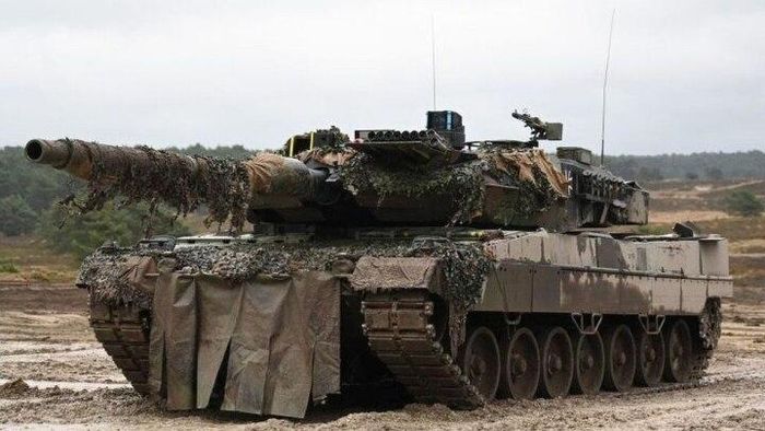 Bùn lầy đã khiến chiếc Leopard đầu tiên bị 'hạ gục' trên chiến trường Ukraine