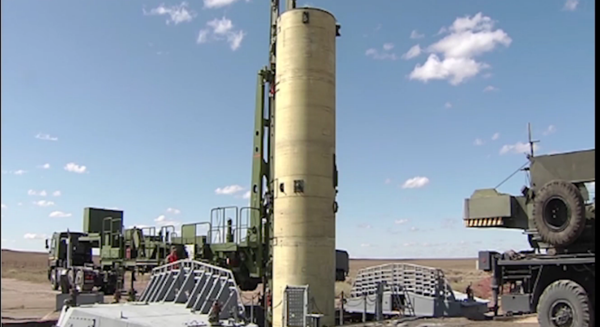 Nga tung video thử nghiệm loại tên lửa chính xác nhất thế giới