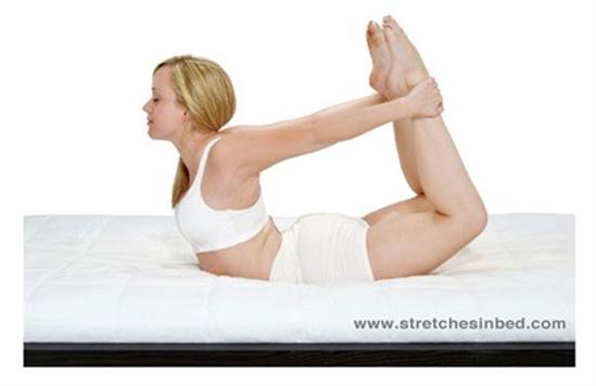 5 động tác thể dục mà bạn chỉ có thể làm tốt nhất khi ở… trên giường