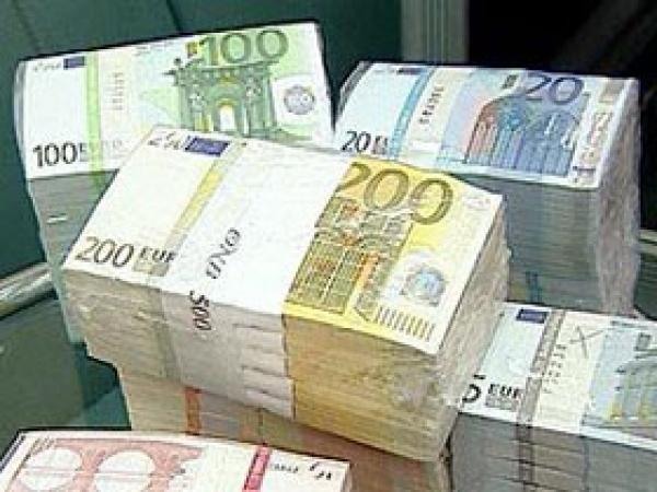 Nga không từ bỏ dự trữ đồng euro