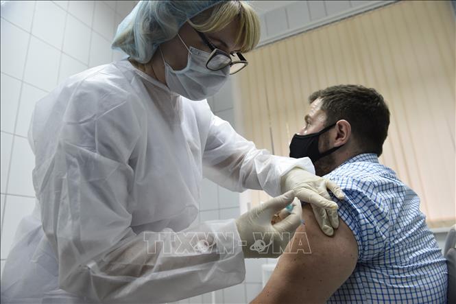 Moskva dự định thực hiện tiêm chủng vaccine Sputnik V cho 7 triệu người