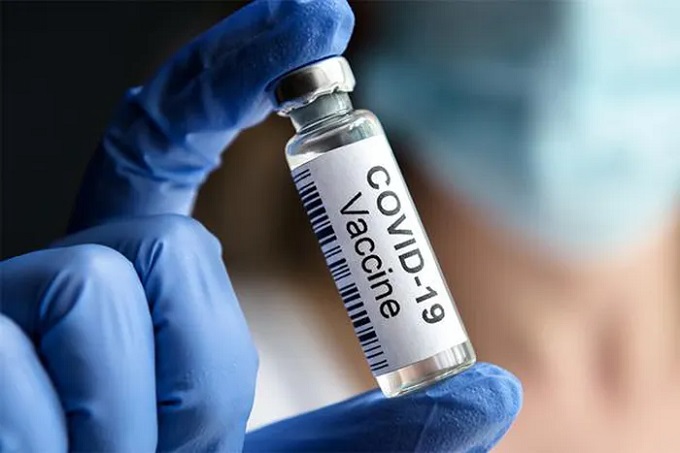 Người đàn ông bị cáo buộc tiêm 90 mũi vắc xin Covid-19