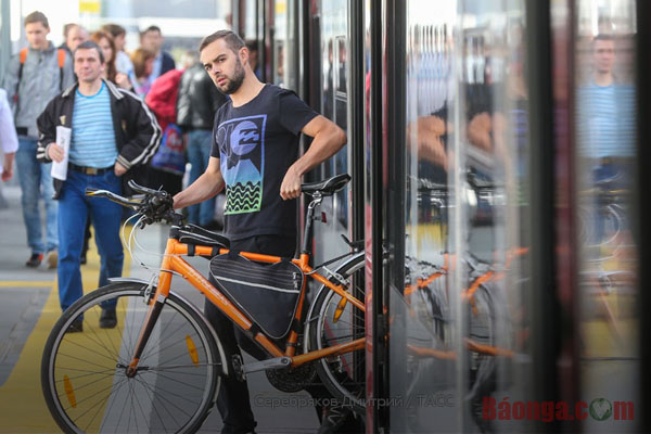 Moskva: Cách vận chuyển xe đạp trên phương tiện giao thông công cộng