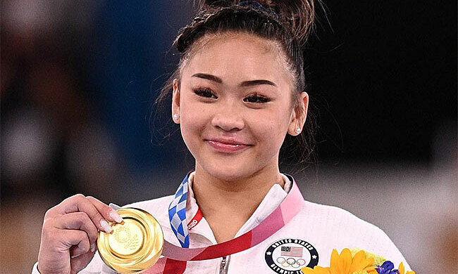 Hành trình cổ tích của cô gái gốc Lào vô địch Olympic
