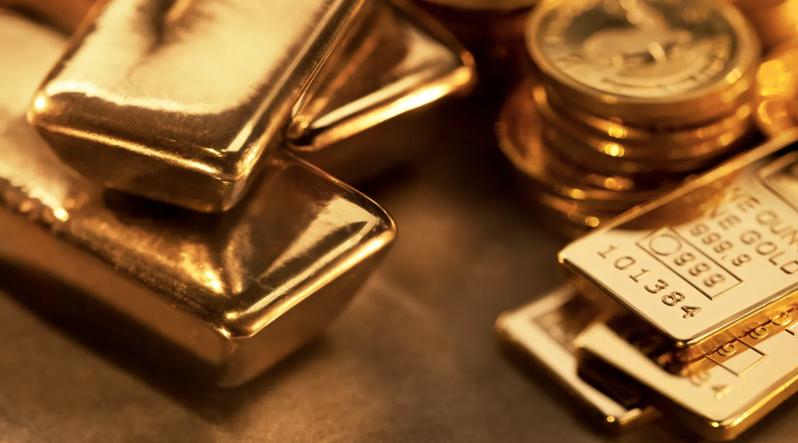 Giá vàng cao nhất 2 tuần vì nhu cầu 'hầm trú ẩn' và khả năng Fed sắp hạ lãi suất