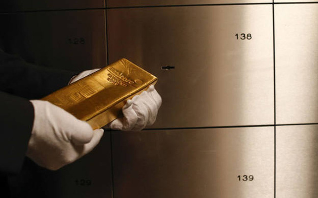 Standard Chartered: 'Giá vàng còn tiếp tục tăng mạnh trong thời gian tới!'