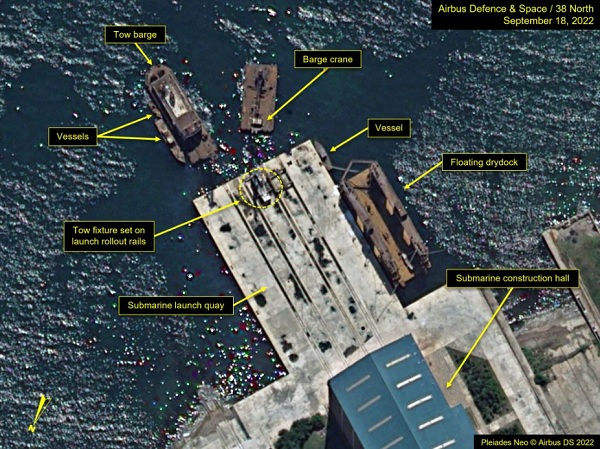 Triều Tiên sắp ra mắt tàu ngầm mới