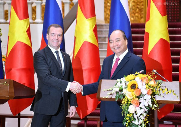 Hợp tác khai thác dầu khí là trụ cột quan trọng Việt - Nga
